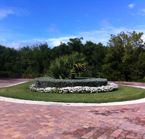 Key West Landscaping - Right Image 1